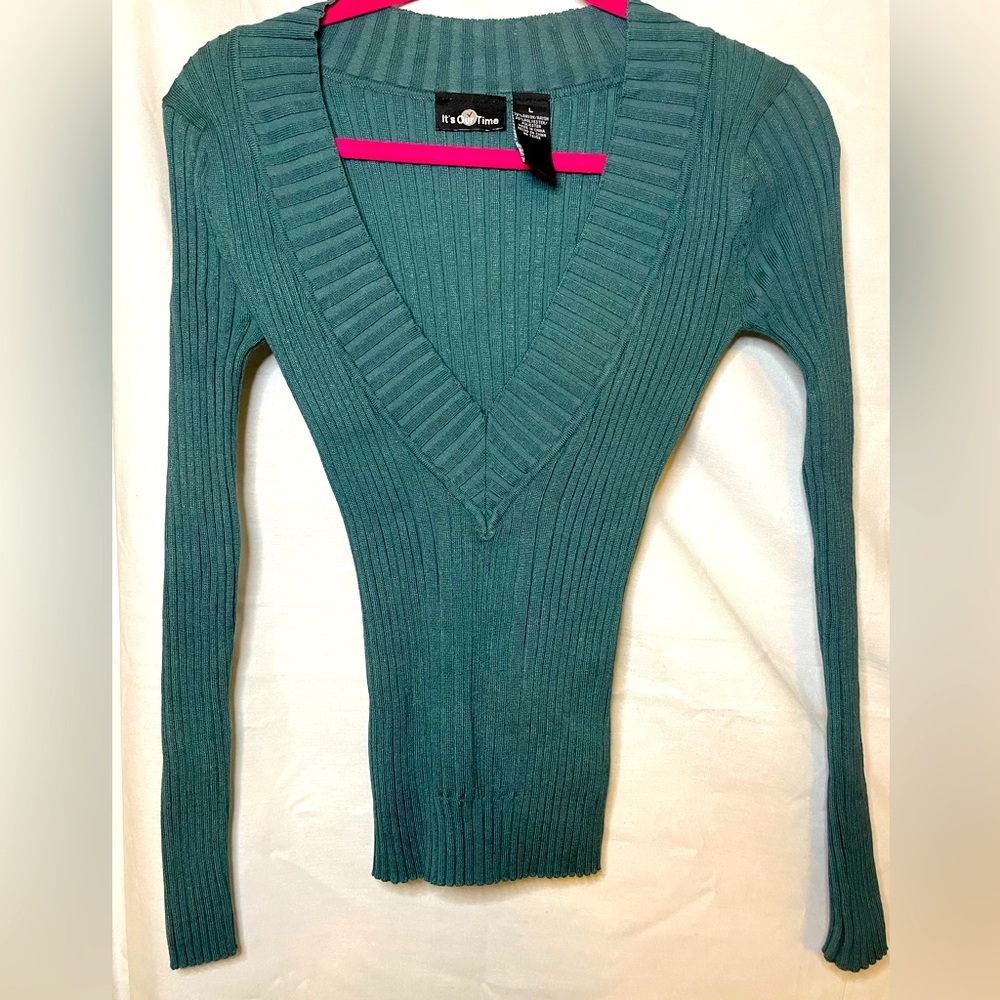 It’s Our Time BlueGreen Ribbed VNeck Long Sleeve Sweater Size L